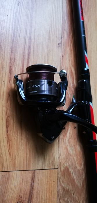Sprzedam bolonke z kołowrotkiem shimano catana