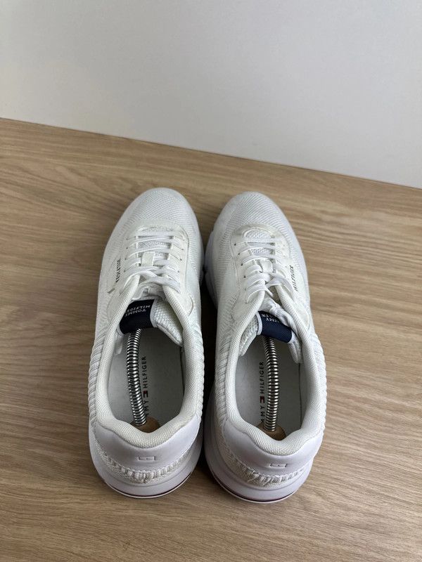 Buty sneakersy białe trampki tommy hilfiger r. 44