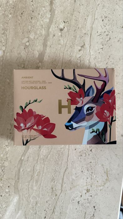 Hourglass deer hourglass jelonek