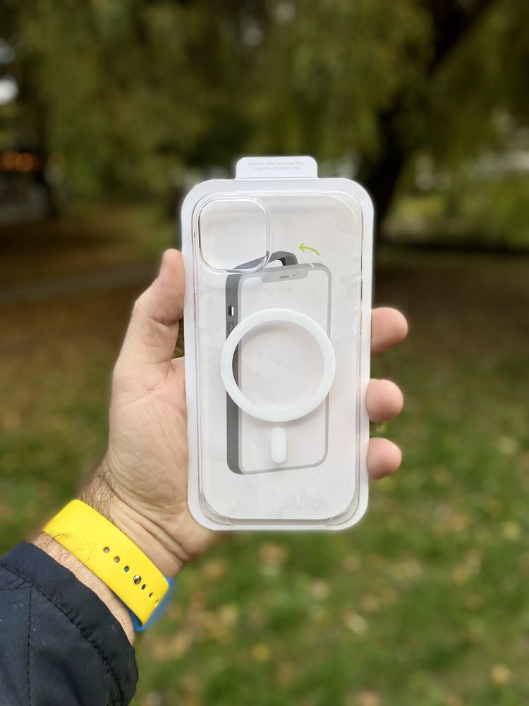 Przezroczyste etui z MagSafe do iPhone 14 (plus, pro, pro max )
