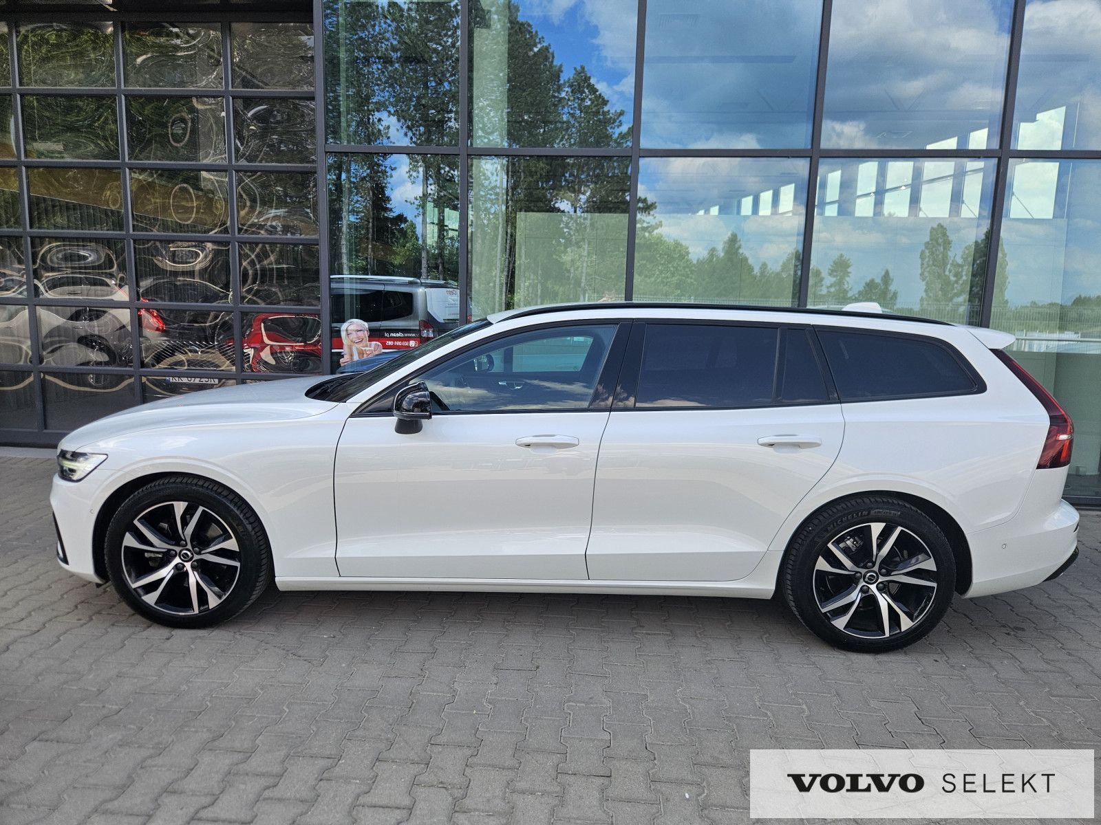 Volvo V60 V60 B4 B Plus Dark aut, Faktura Vat! Gwarancja !
