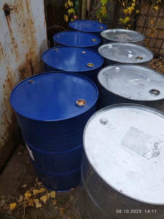 Продам бочки 200 л. Можно под топливо