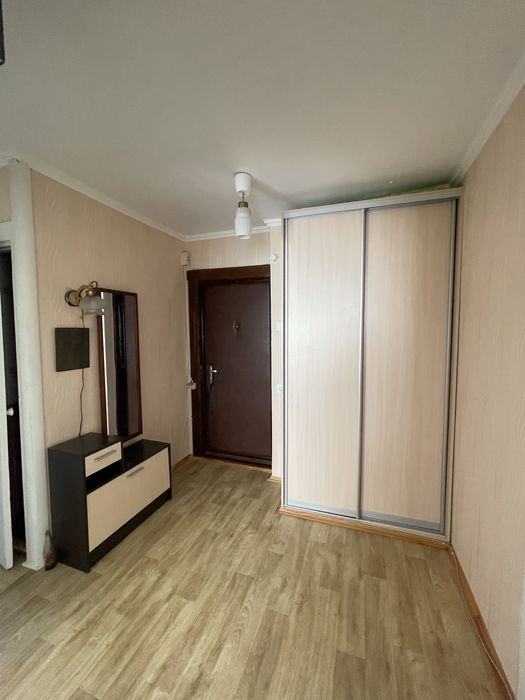 Продається 3 кімнатна квартира вул Холодноярськоі бригади(СКД)