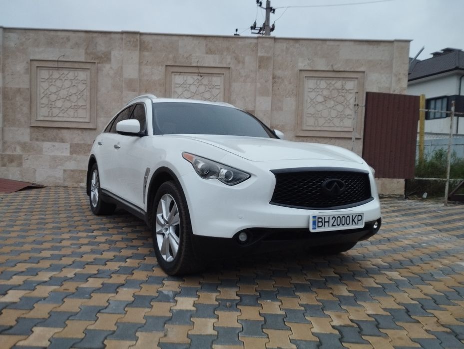 Продам авто INFINITI FX37, кузов S51