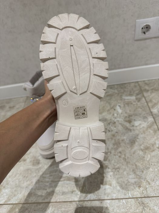 Ботинки женские зимние