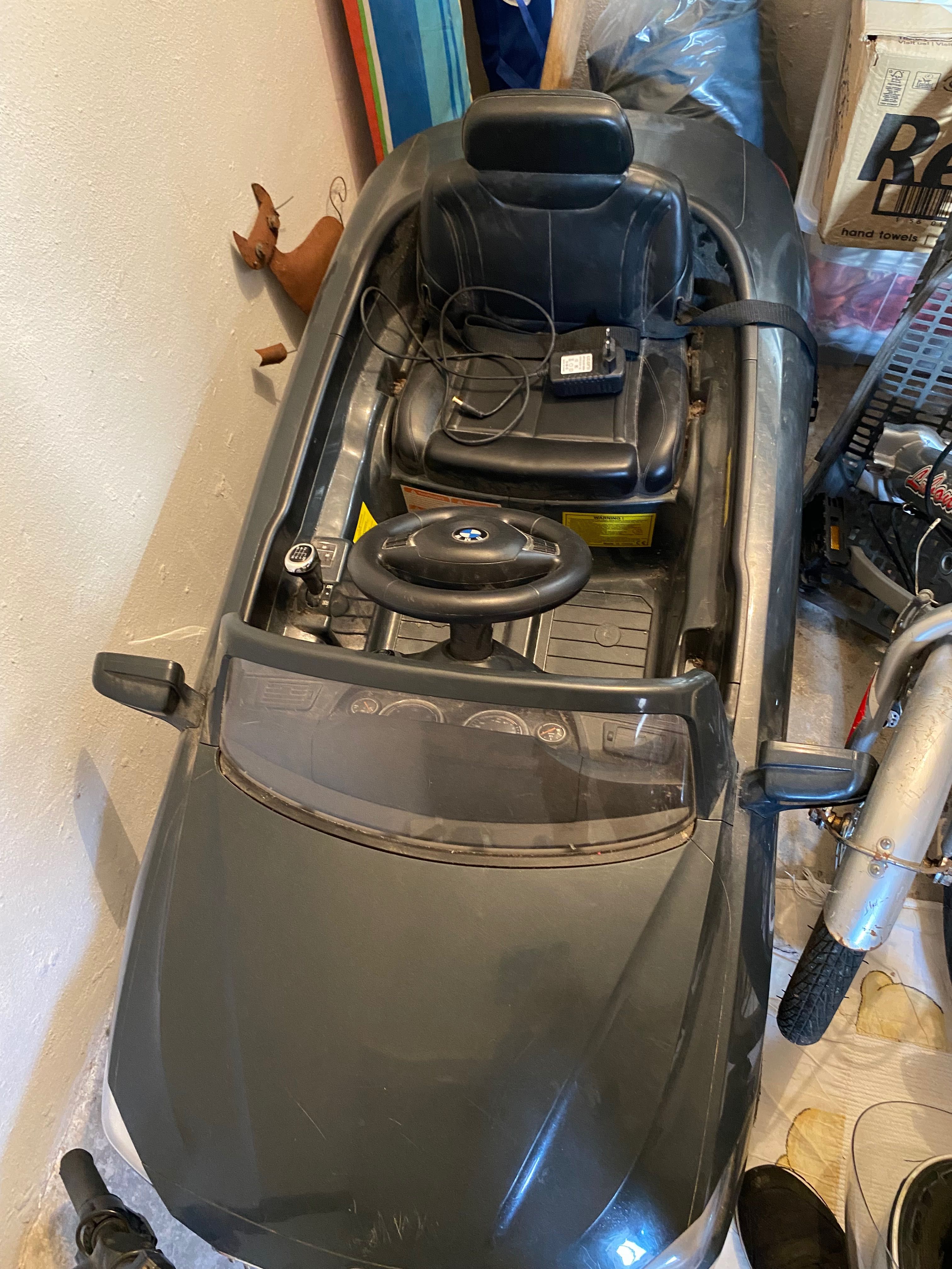 Carro elétrico para criança