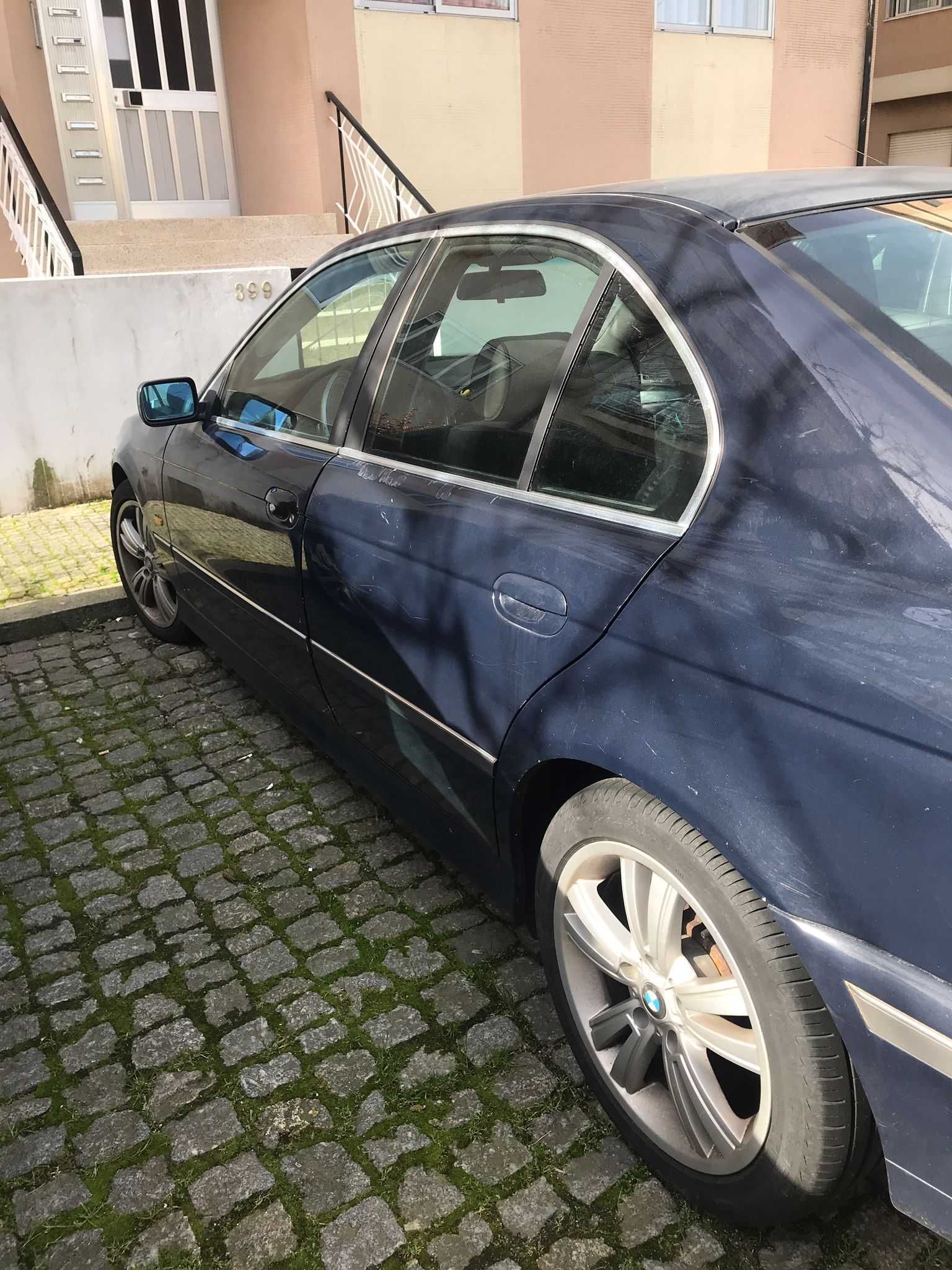BMW 525i gasolina  LER DESCRIÇÃO