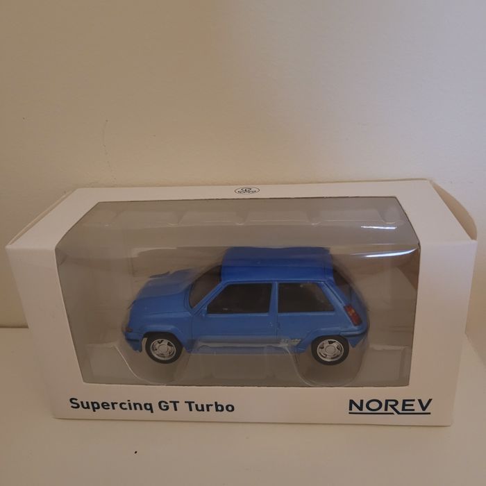 Carro miniatura.