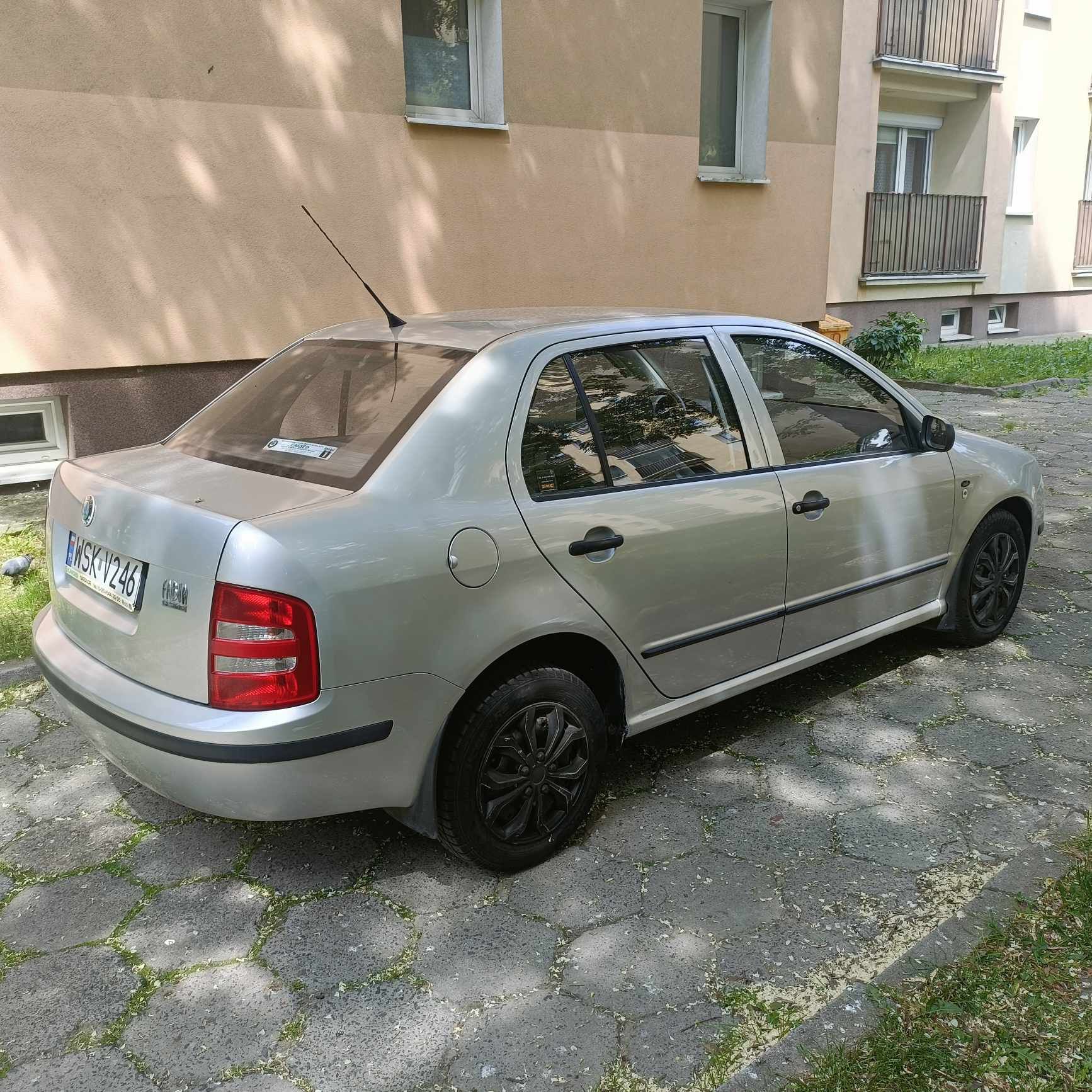 Sprzedam skoda fabia 1.2 bezyna 2003 rok