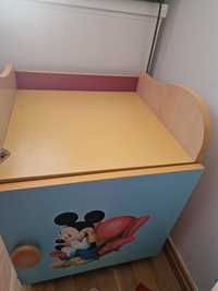 Mesa de cabeceira do Mickey