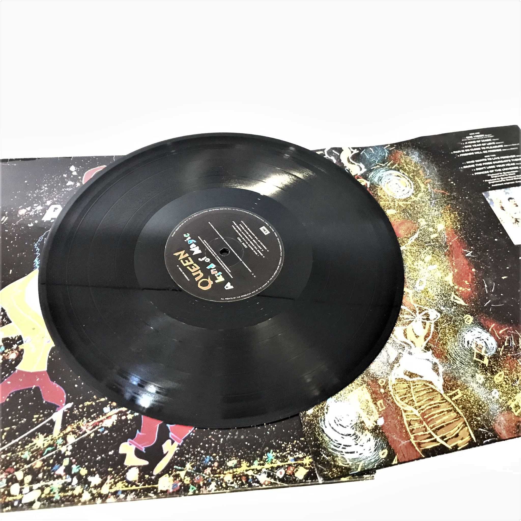 Disco Vinil - LP - Queen - A Kind Of Magic