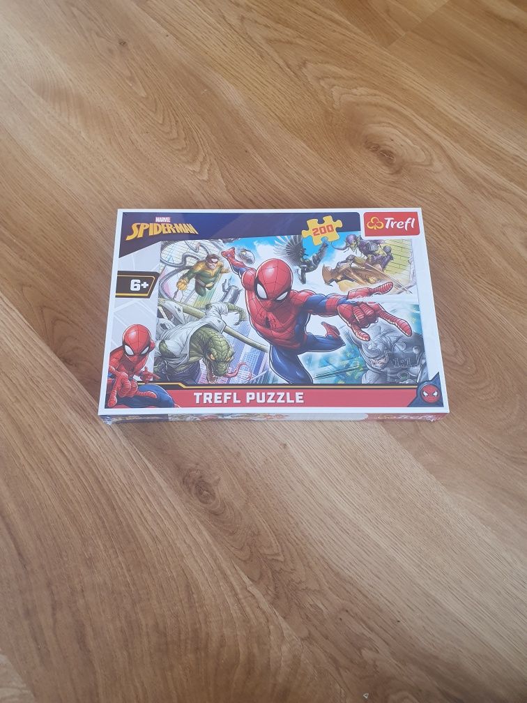 Nowe Puzzle Trefl Spider-Man 200 szt.