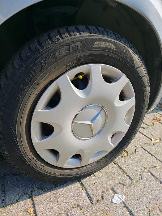 Koła zimowe opony 185/65R15 R15 felgi 15 oraz kołpaki Mercedes