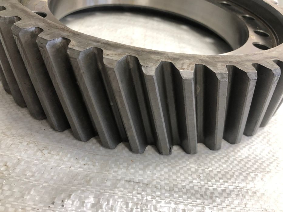 Продам шестерню камаз