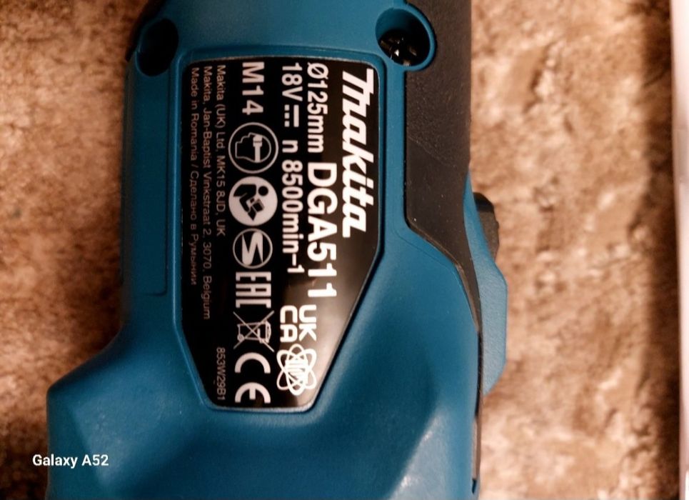 Акумуляторна оригінальна кутова шліфувальна машина.Makita DGA 511