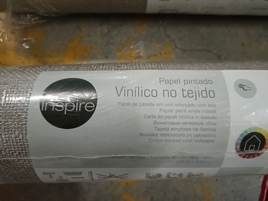 Papel de parede novo 2 rolos