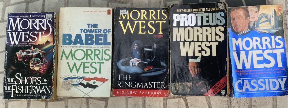 Paperbacks em inglês, segunda-mão