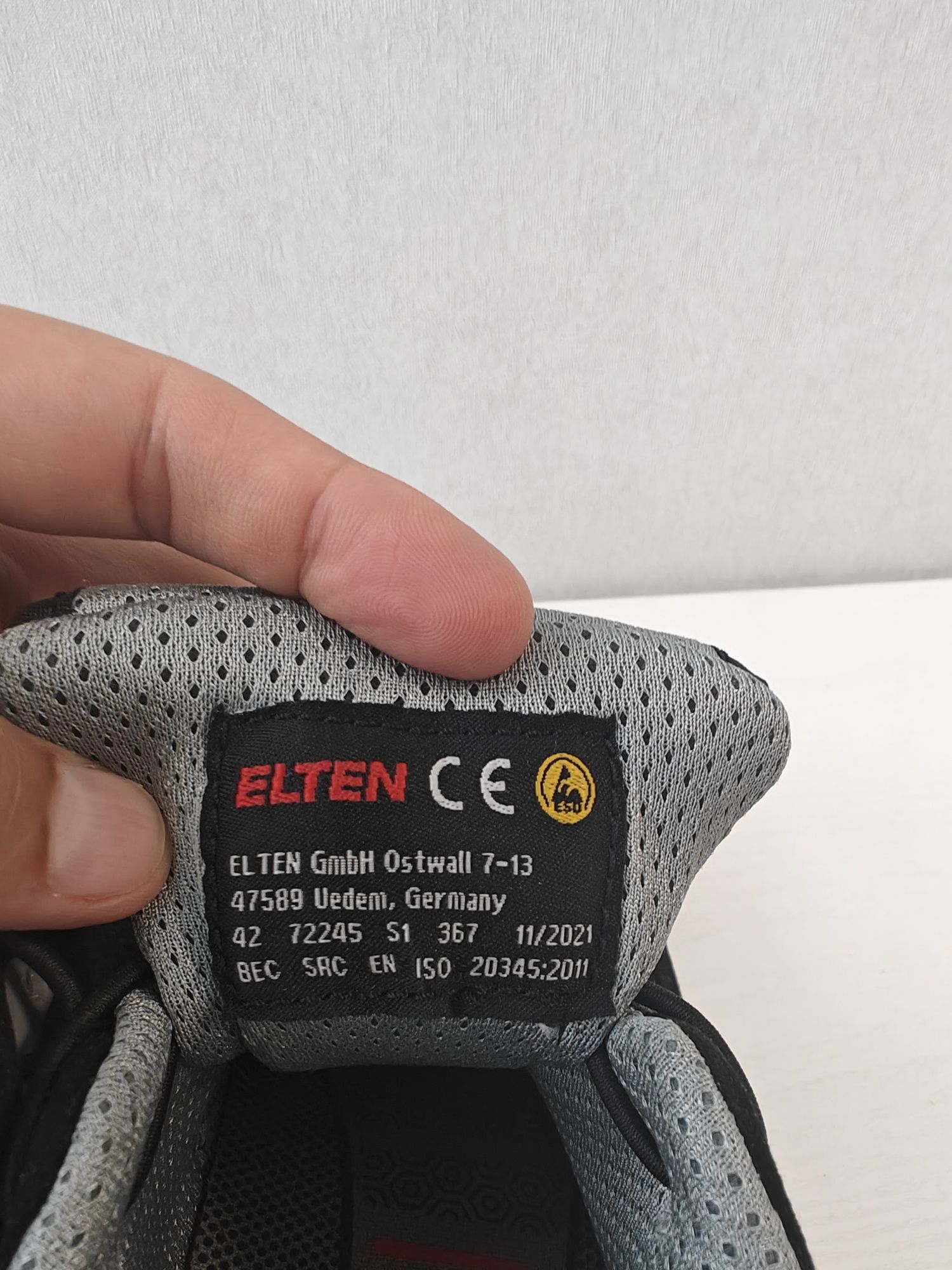 Захисні черевики ELTEN, 42р. Нові
