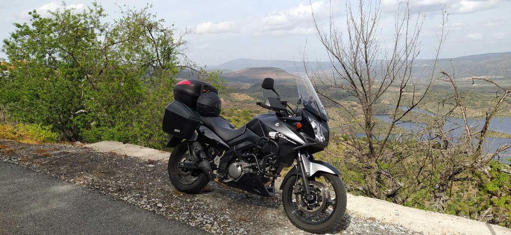 Suzuki V-strom 650