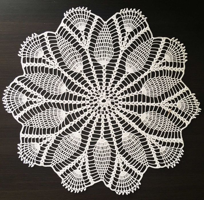 Serwetka bawełniana robiona na szydełku