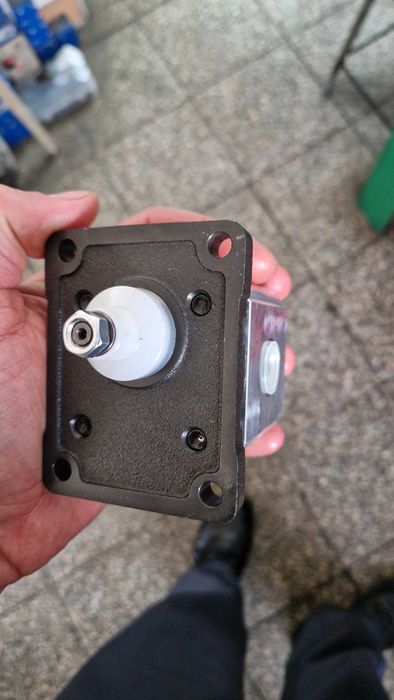 Nowa pompa hydrauliczna