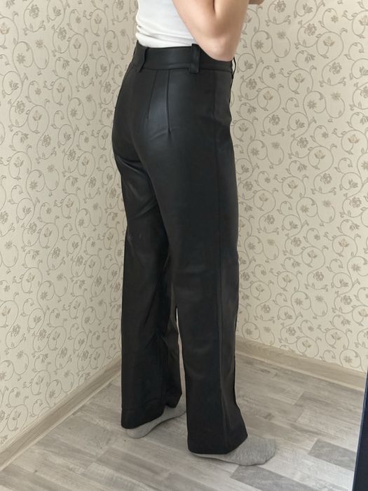 Шкіряні штани Zara M