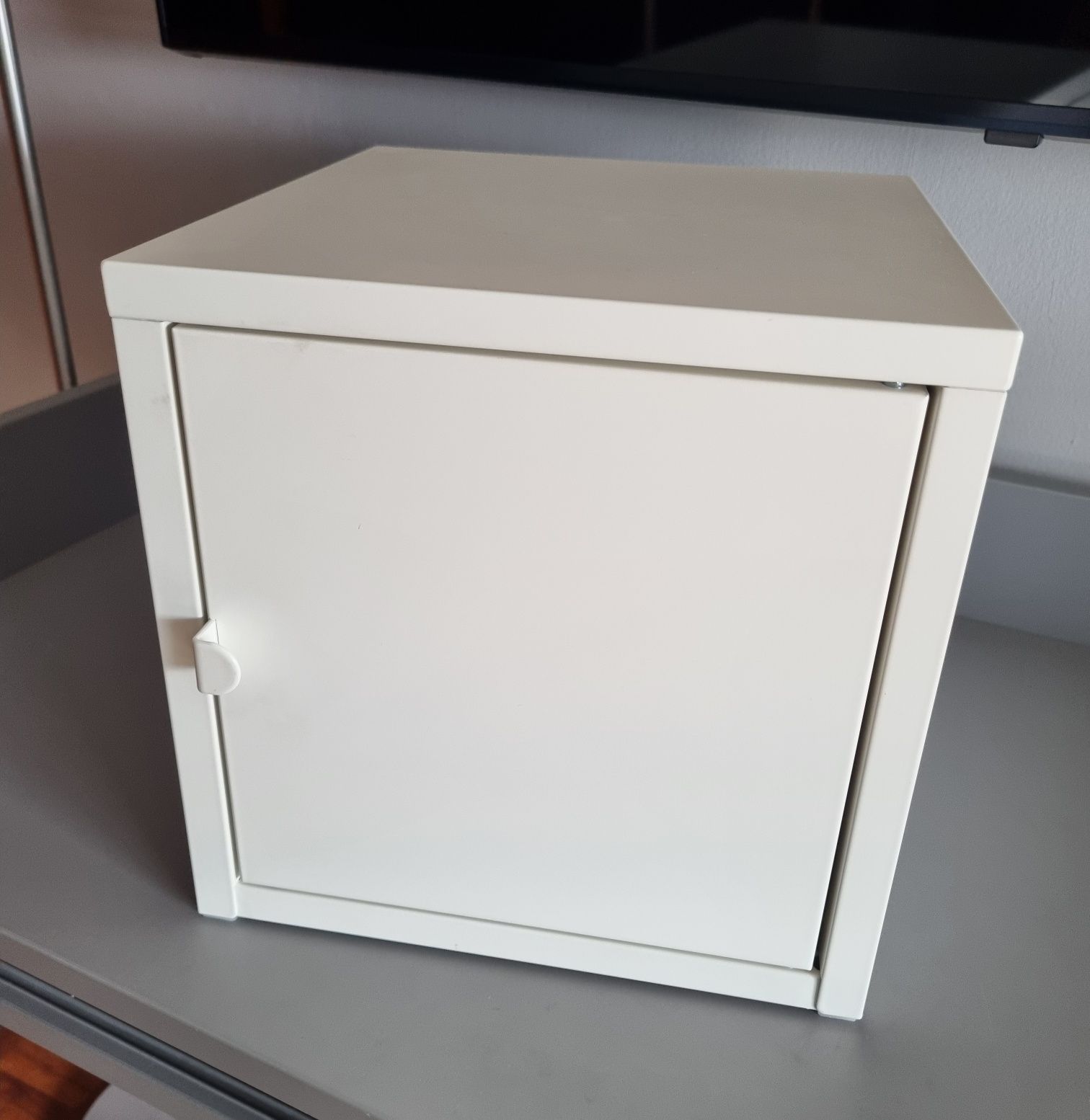 Cubo/armário metálico Ikea Lixhult