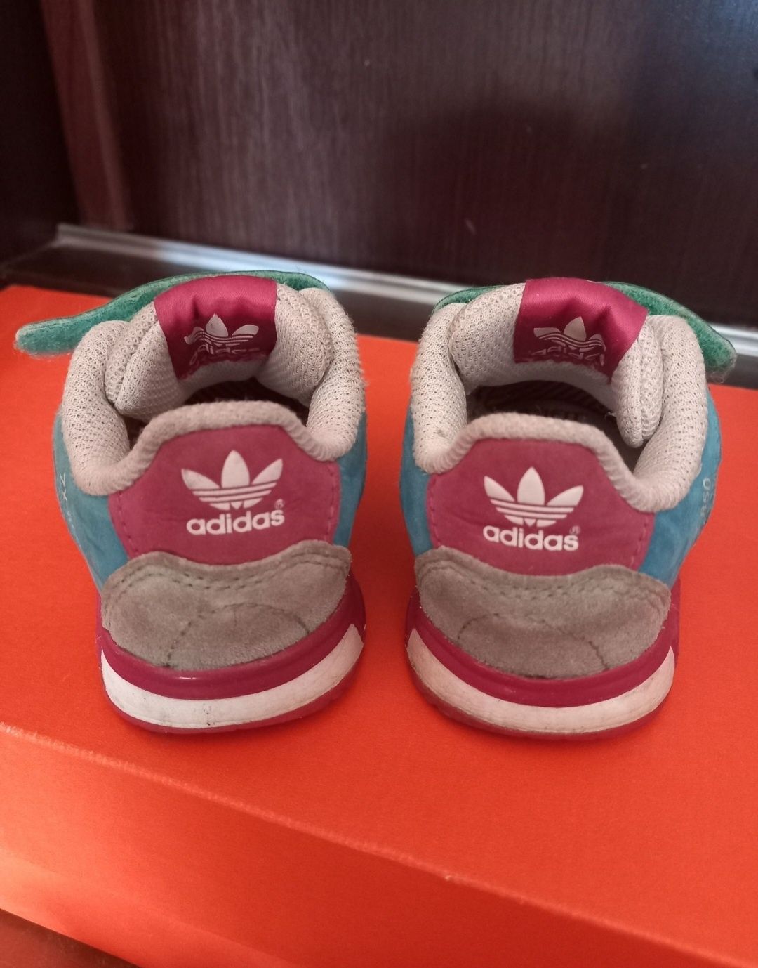 Кроссовки на малыша Adidas оригинал