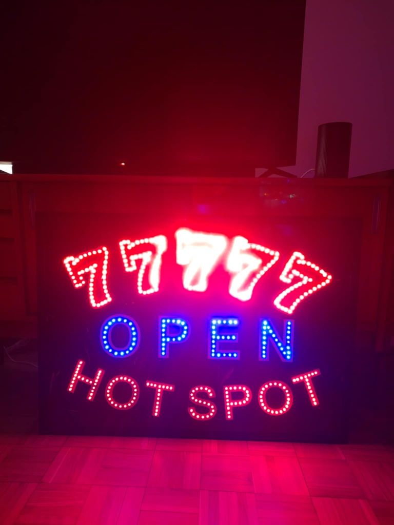 Neon open hotspot