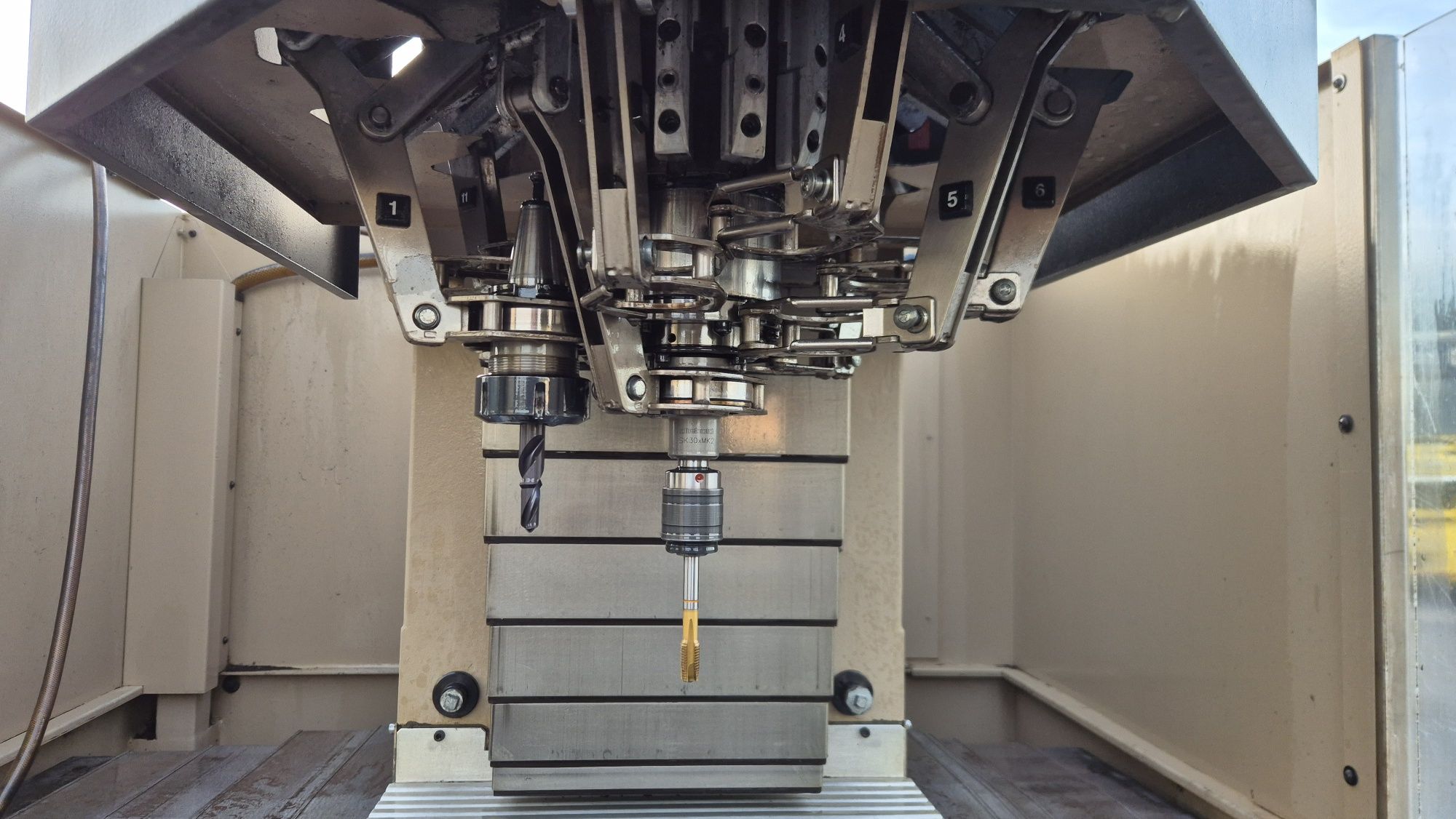 Frezarka CNC Chiron Fz 12S cały zestaw dokumenty narzędzia