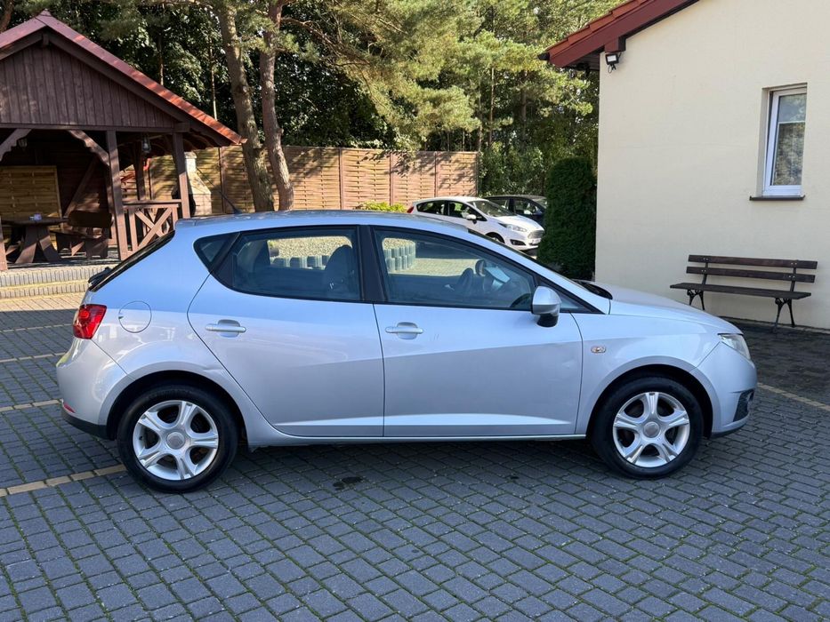 Seat ibiza 2011 rok 1.2 benzyna