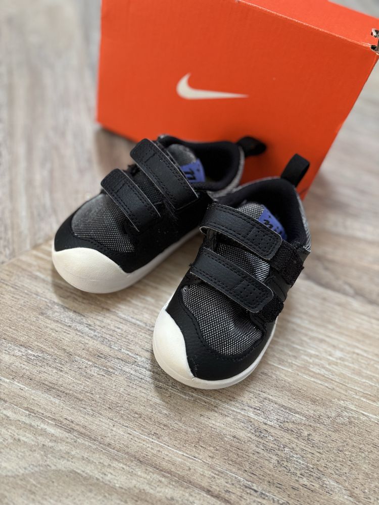 Adidasy r.22 NIKE Pico 5