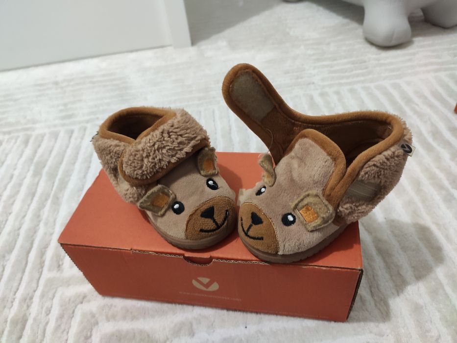 Pantufa Victoria - Urso