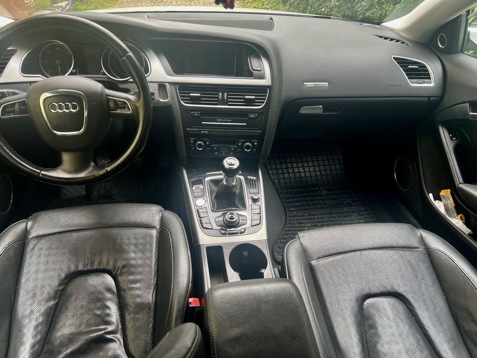 Audi a5 2.0 170 S Line Ledy Czujniki Navi Piekne Białe