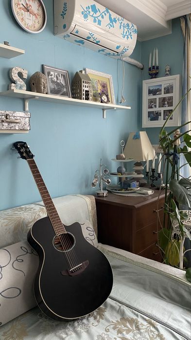 Электроакустическая гитара Yamaha APX 600 + комплект + звук (концерты)
