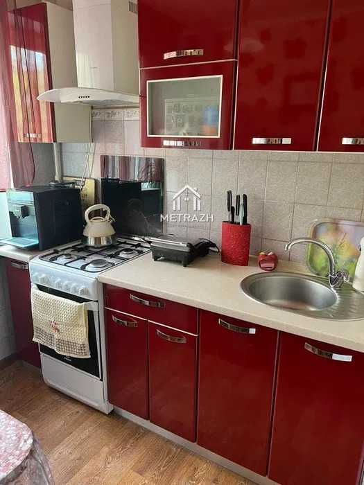 Продам 2к на Салтівці 606 мкр (87853)