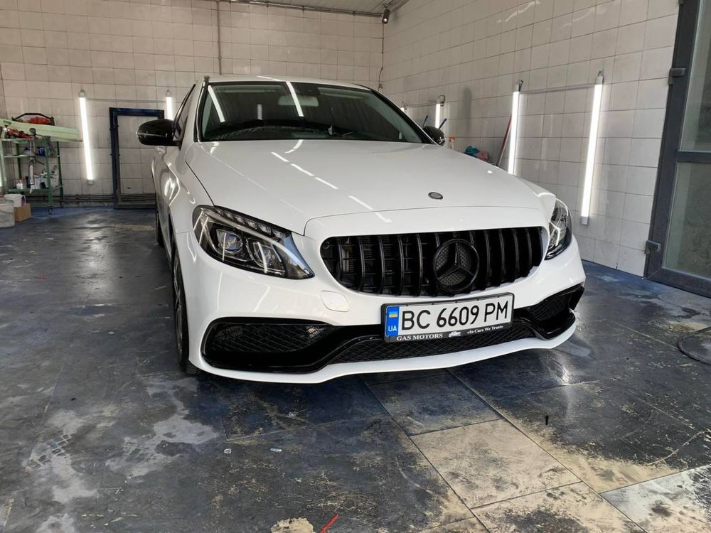 Бампер в сборе AMG C63 стиль для Mercedes C class W205