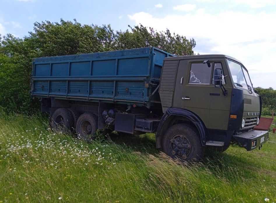 Камаз самоскид 55102