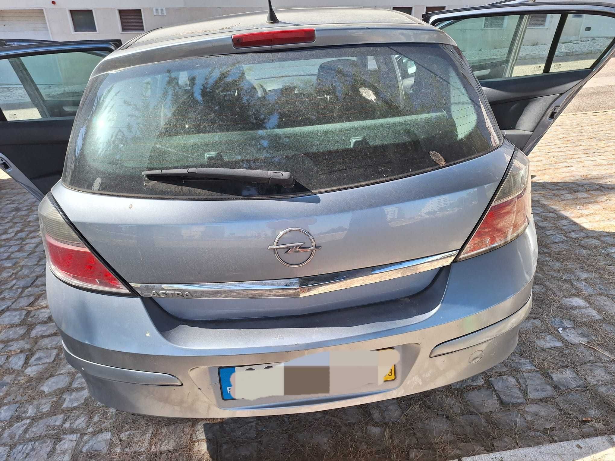 Opel Astra H 1.4 Cosmo