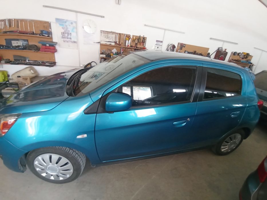 Mitsubishi Mirage 2019.
