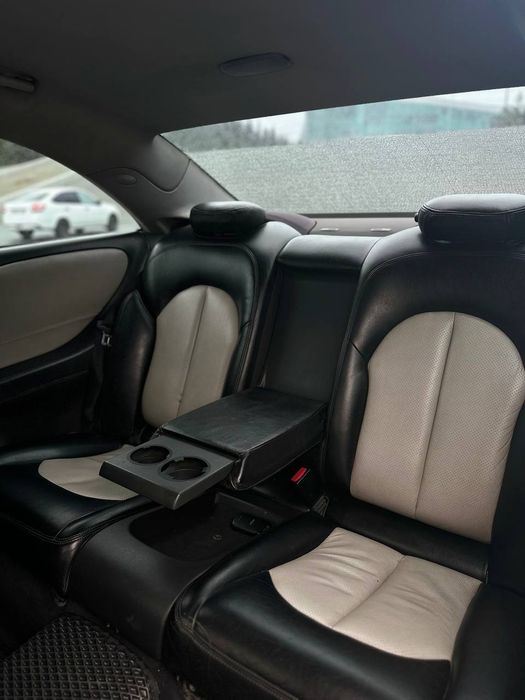 Mercedes-Benz CLK 2004 р.