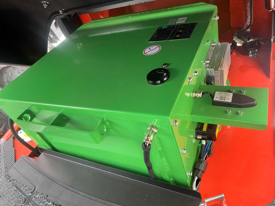 Новий електричний навантажувач EFL252 Li-Ion, 410Ah, 2.5т, 4,8м кабіна