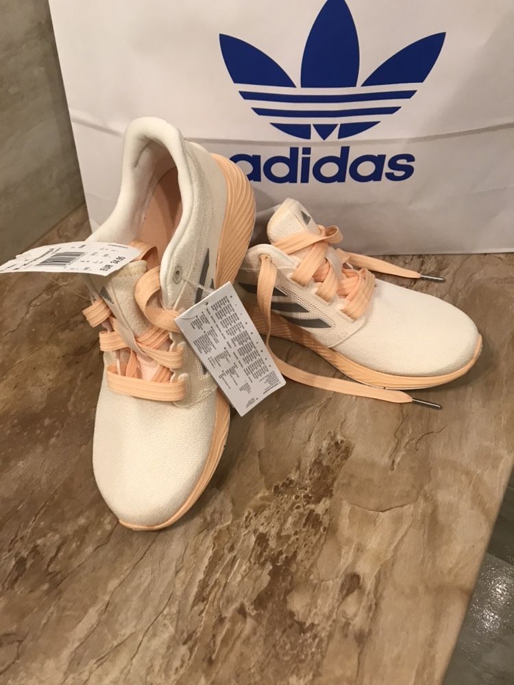 Adidas damskie do biegania Nowe 39 1/3