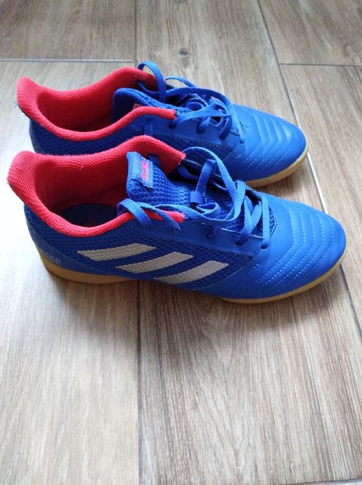 Buty adidas predator