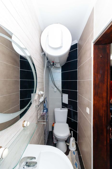 Продам будинок в осокорках по Садовій 96