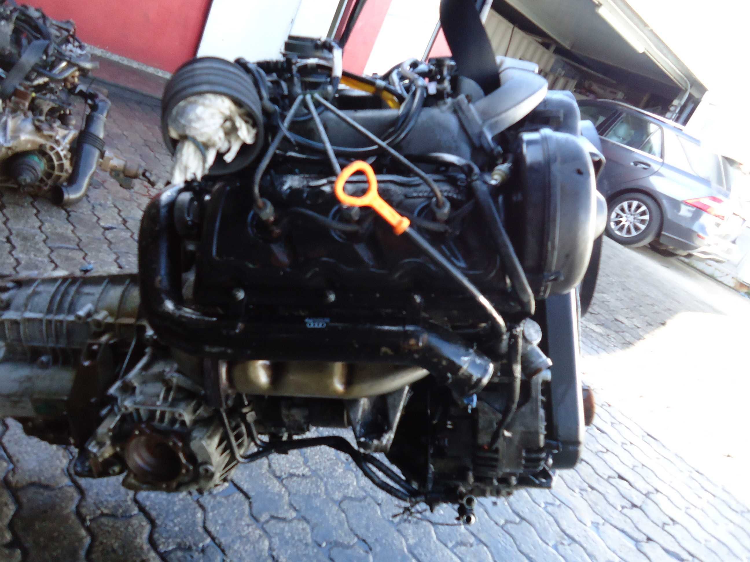 Motor Audi 2.5 Tdi 180cv (BAU)