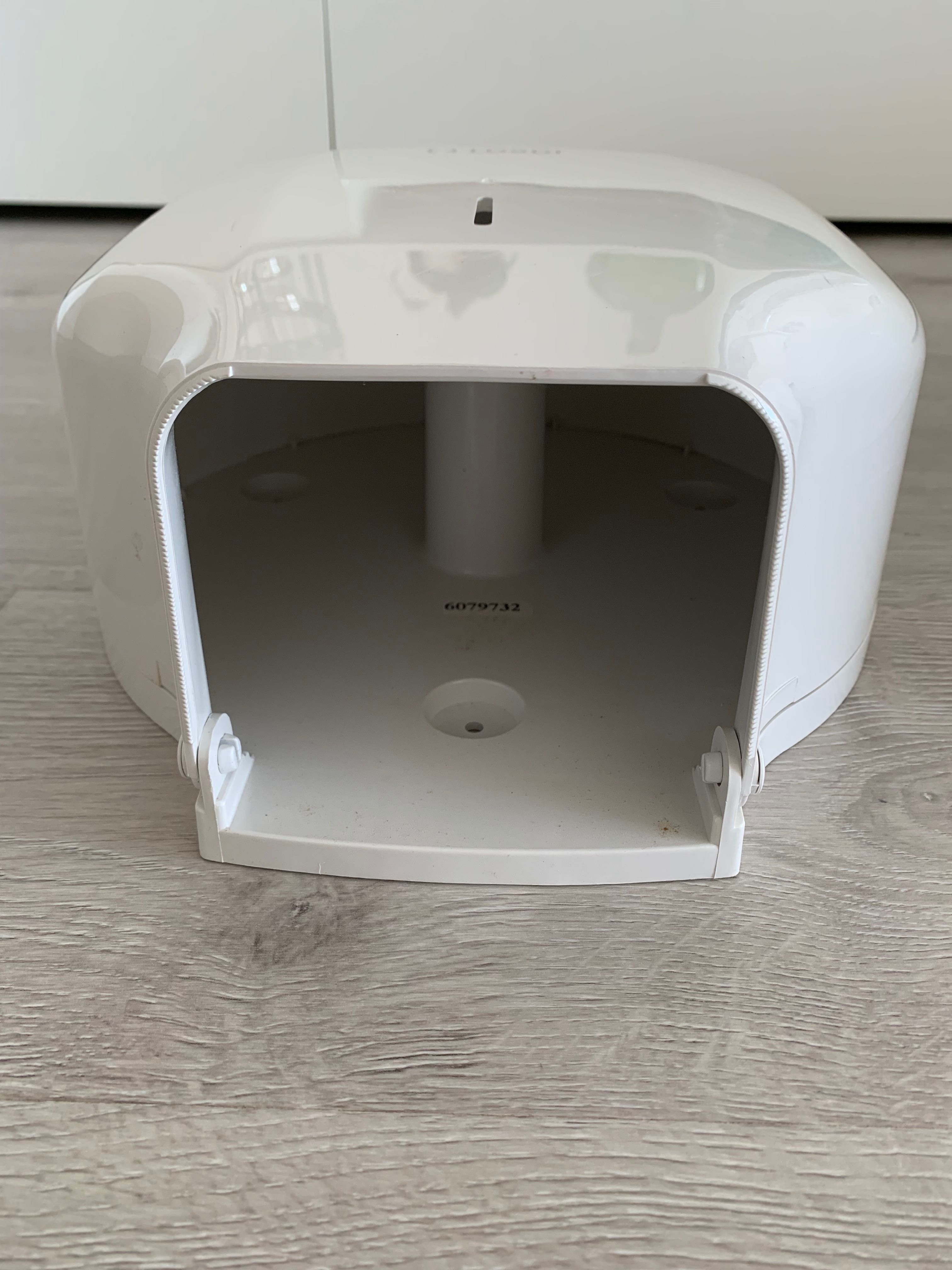 Dispensador de papel higiénico marca Losdi