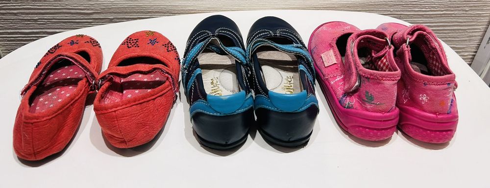 Взуття дитяче. Розмір 24-25.