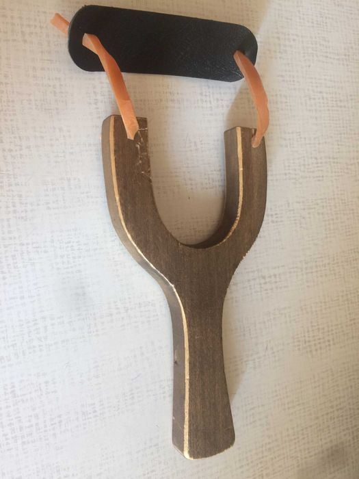 Суперкласна дерев"яна рогатка Чехія