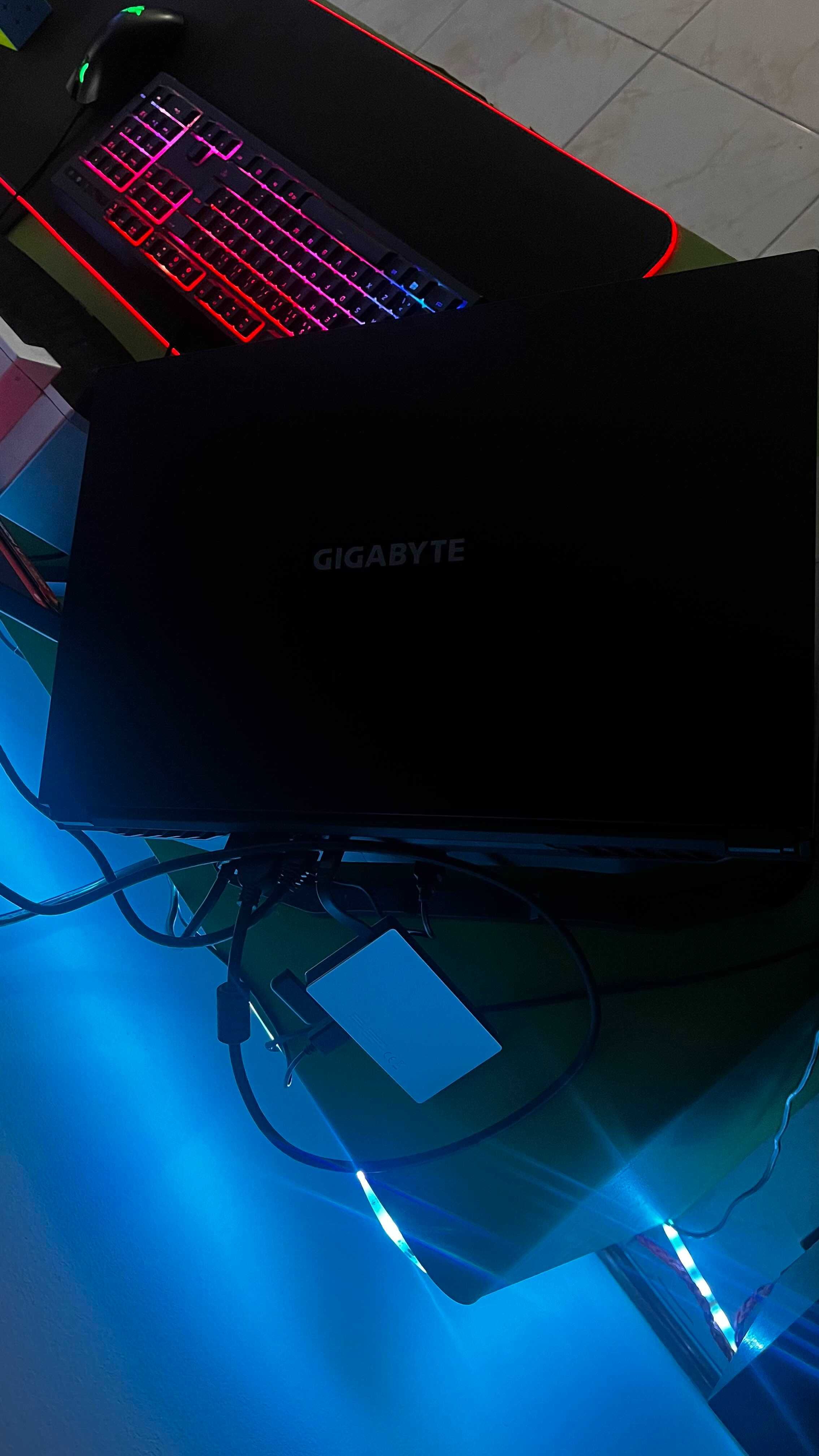 Gigabyte A7 X1 Ryzen 9 5900HX RTX 3070 8gb